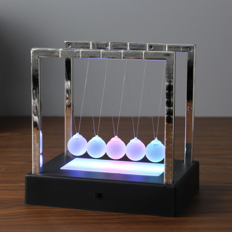 【科学と美の融合】LEDニュートンペンデュラムボール【LEDライト/インテリア/光る振り子】
